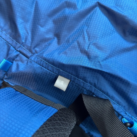 Gossamer Gear G4-20 Ultralight Pack! - Picture 4 of 10